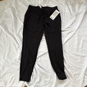 NWT Lululemon Ready To Rulu Jogger size 10 black